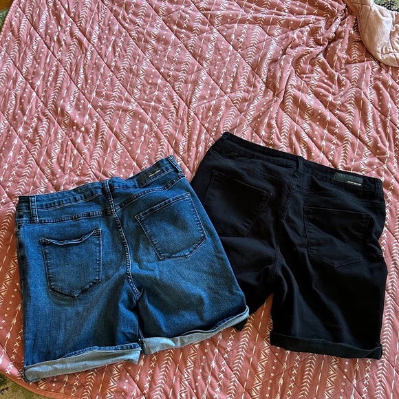 DKNY Blue and Black Denim Shorts - Picture 6 of 6
